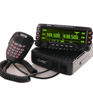 VR-6600PRO 双段车载电台